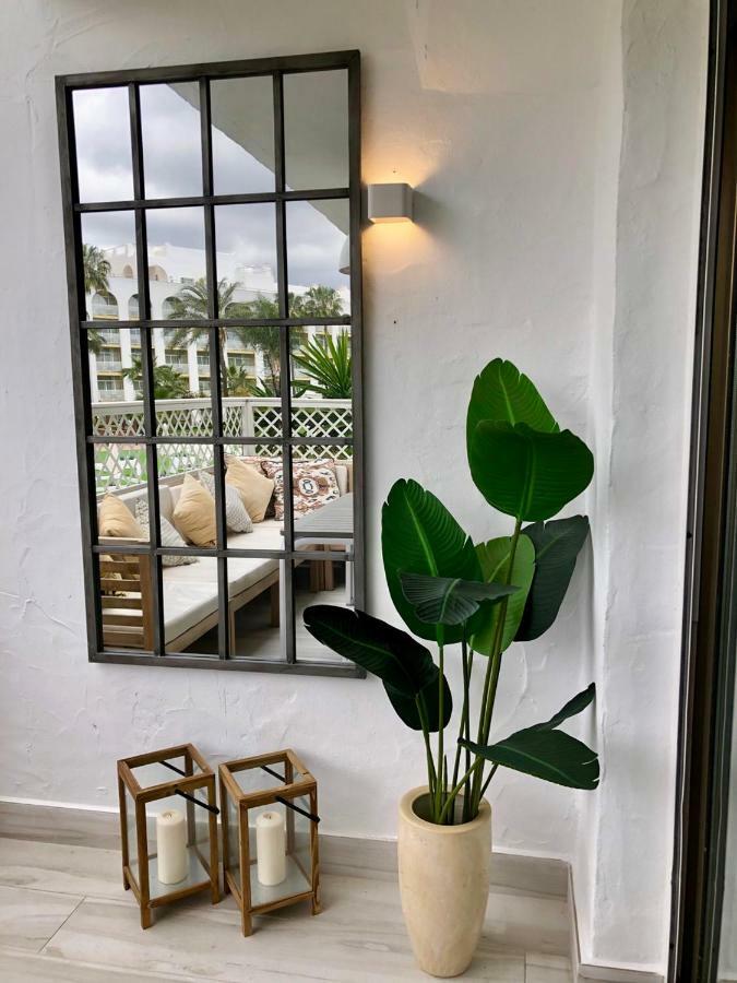 Luxury In La Isla, Walking Distance To Puerto Banus Appartement